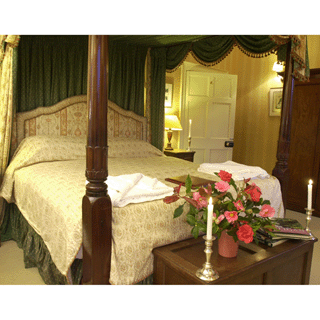 Night in the The Magnolia Room