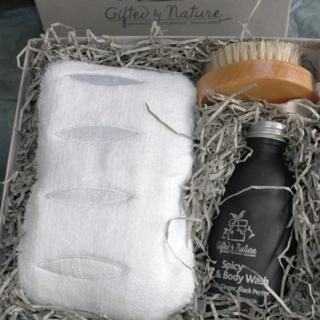 Men's Organic Gift Box