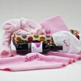Personalised Baby Hamper with Wine – Baby Girl image