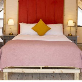 Luxury Lodge Package
