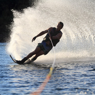 €100 Waterskiing Gift Voucher image
